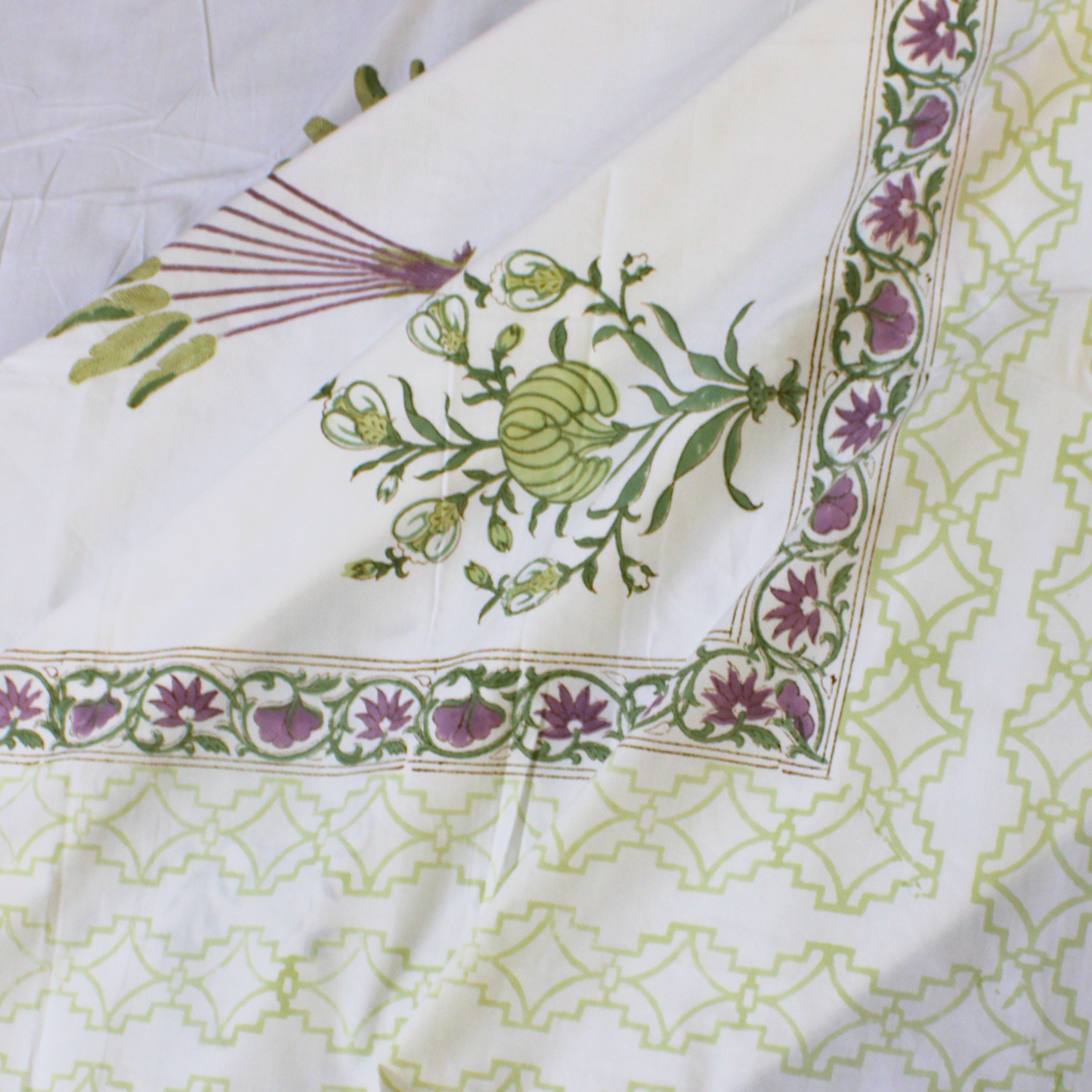Colours Of The Garden: Bedsheet