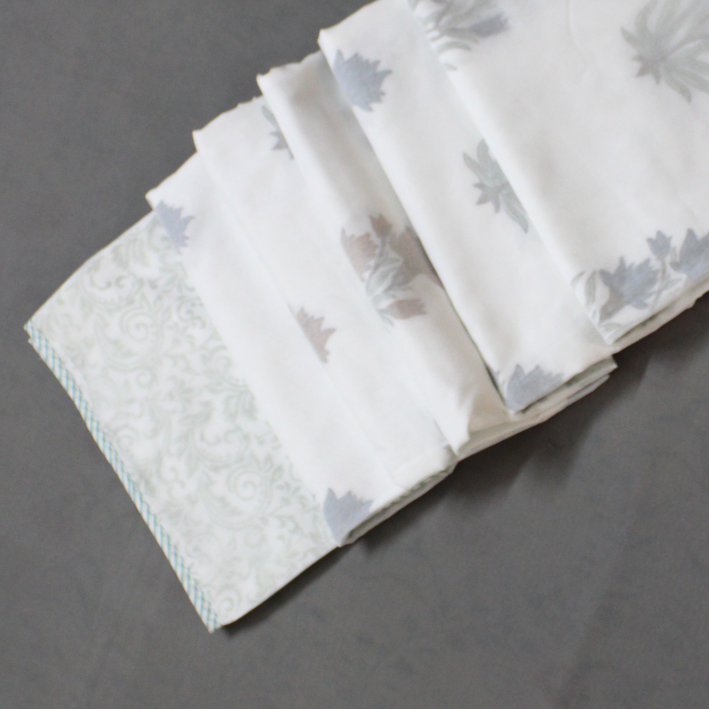 Floral Hues Muslin Dohar