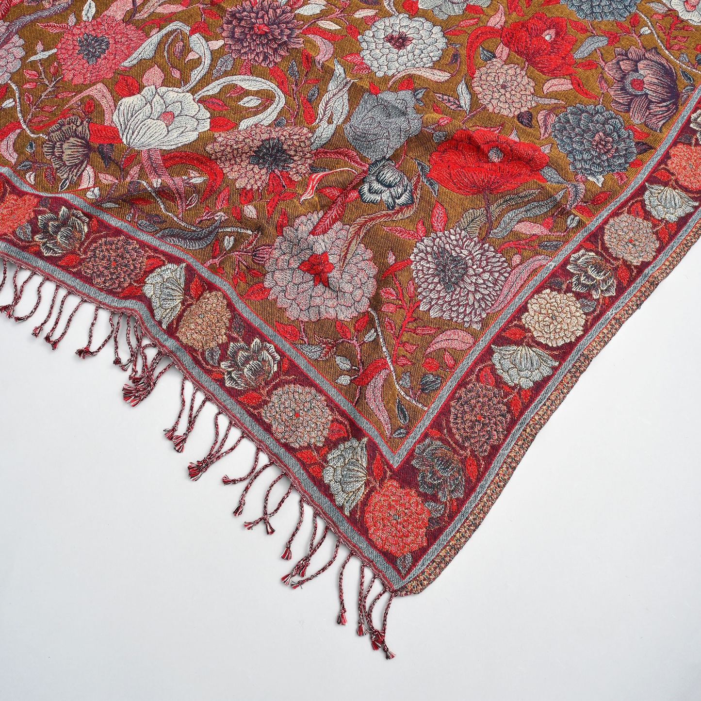 Vintage Vana Throw