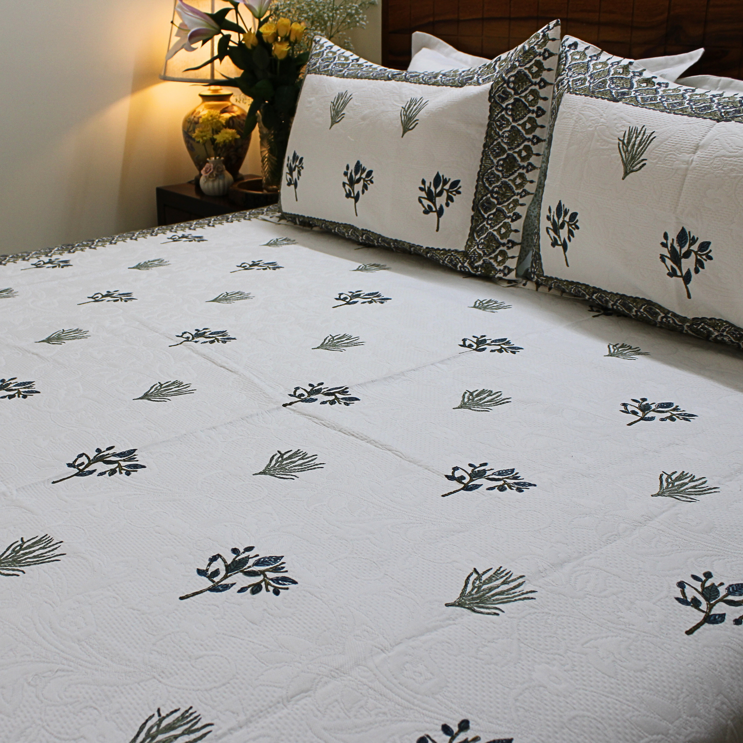 Anand Bagh Jaquard Handblock Bedcover