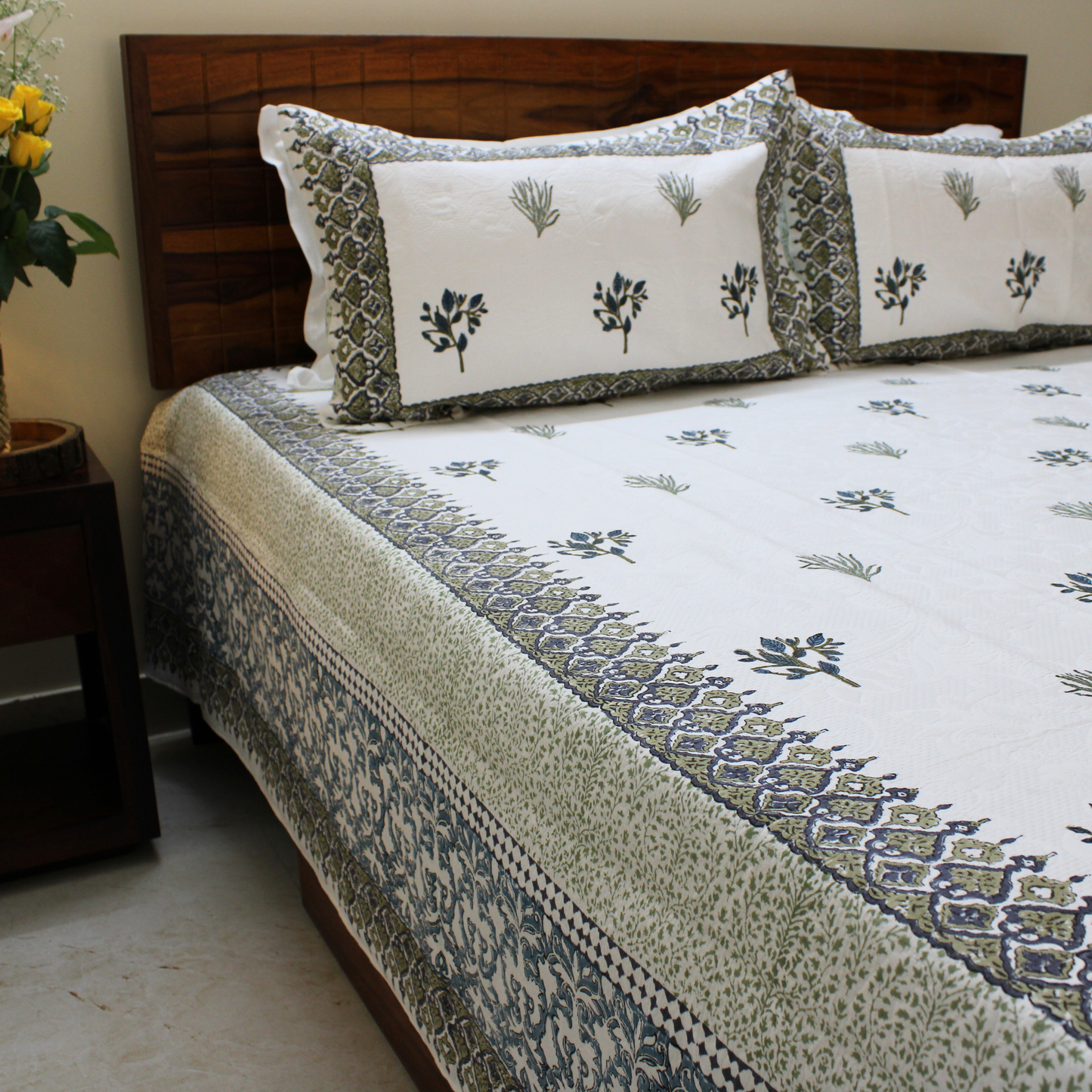 Anand Bagh Jaquard Handblock Bedcover