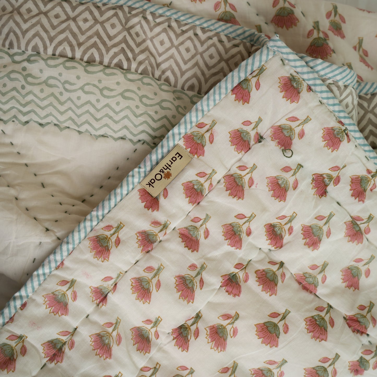 Colours Of The Garden-Cotton Quilt