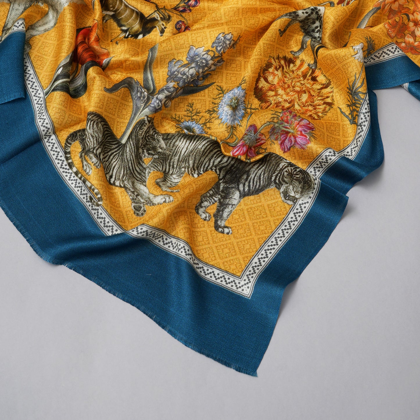 Exotic Escape - Bamboo Modal Stole