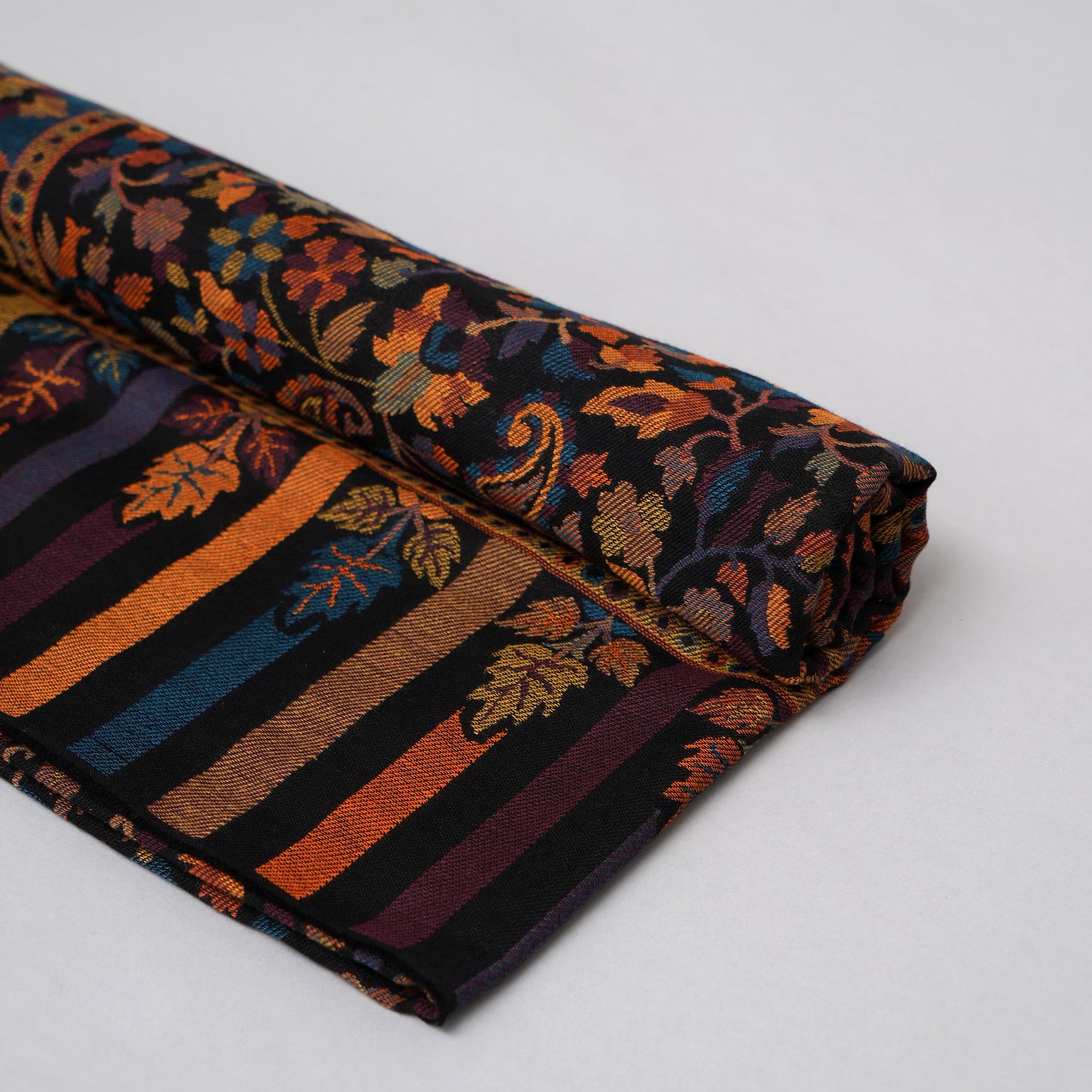 Merino Wool Blend, intricate Kani work, unparalleled softness, heritage craftsmanship, timeless artistry