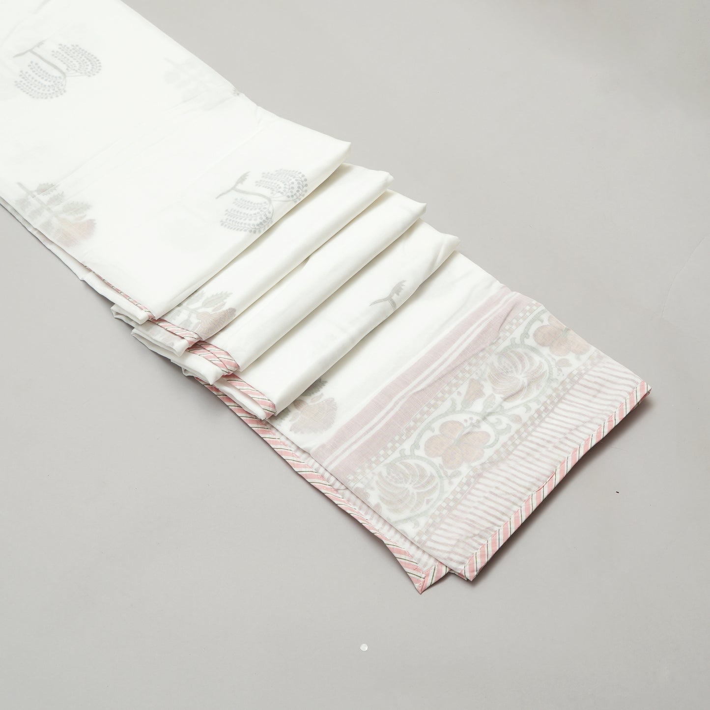 Floral Hues Muslin Dohar