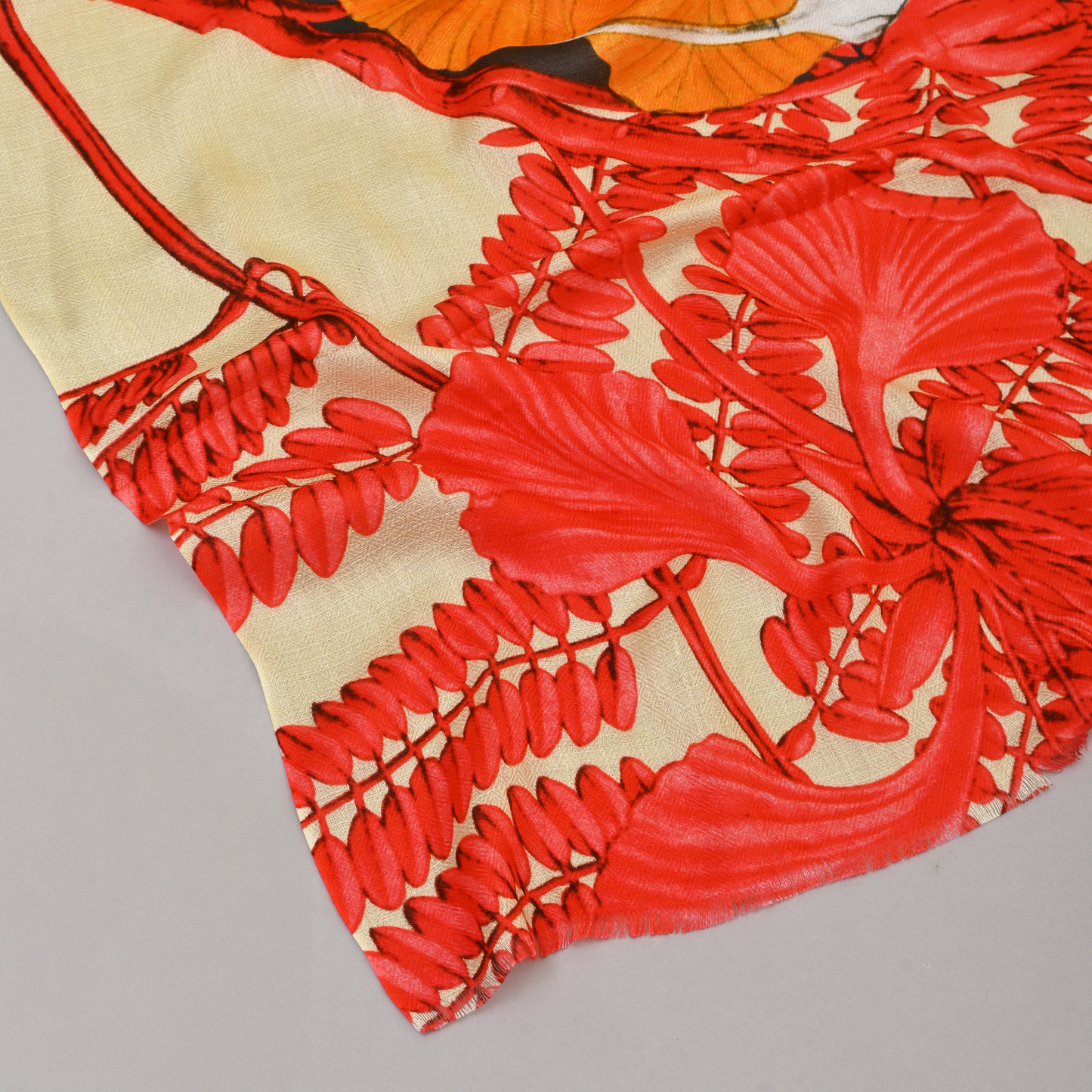 Flame & Shadow-Bamboo Modal Stole