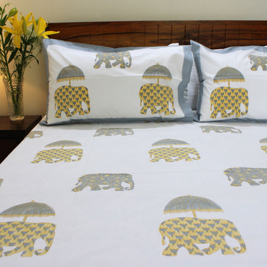 Handblocked bed sheet from the Kainaat Collection, crafted from 100% cotton. Inspired by global charm, each handblock print offers unique artistry and luxurious comfort. Secure yours now; explore the collection.
