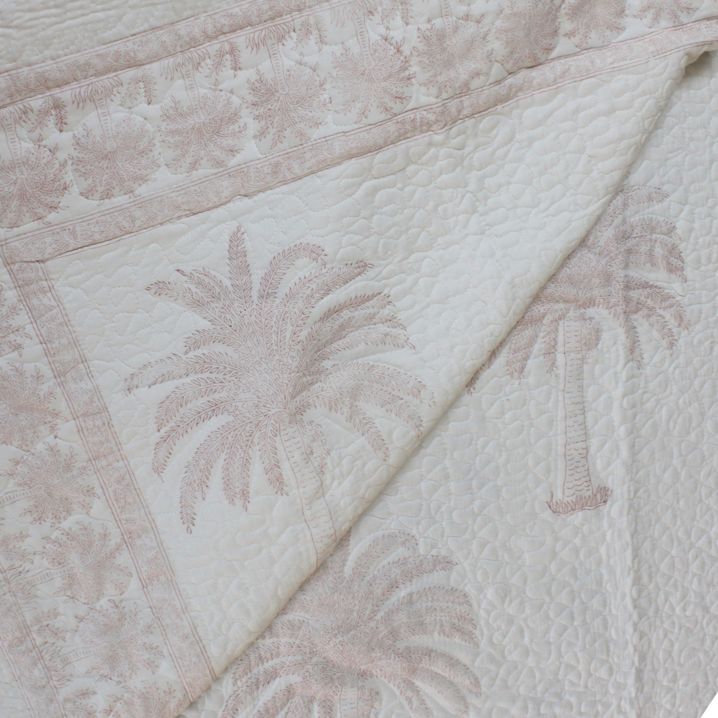 Chinar Bagh Handblock Quilted Bed Cover