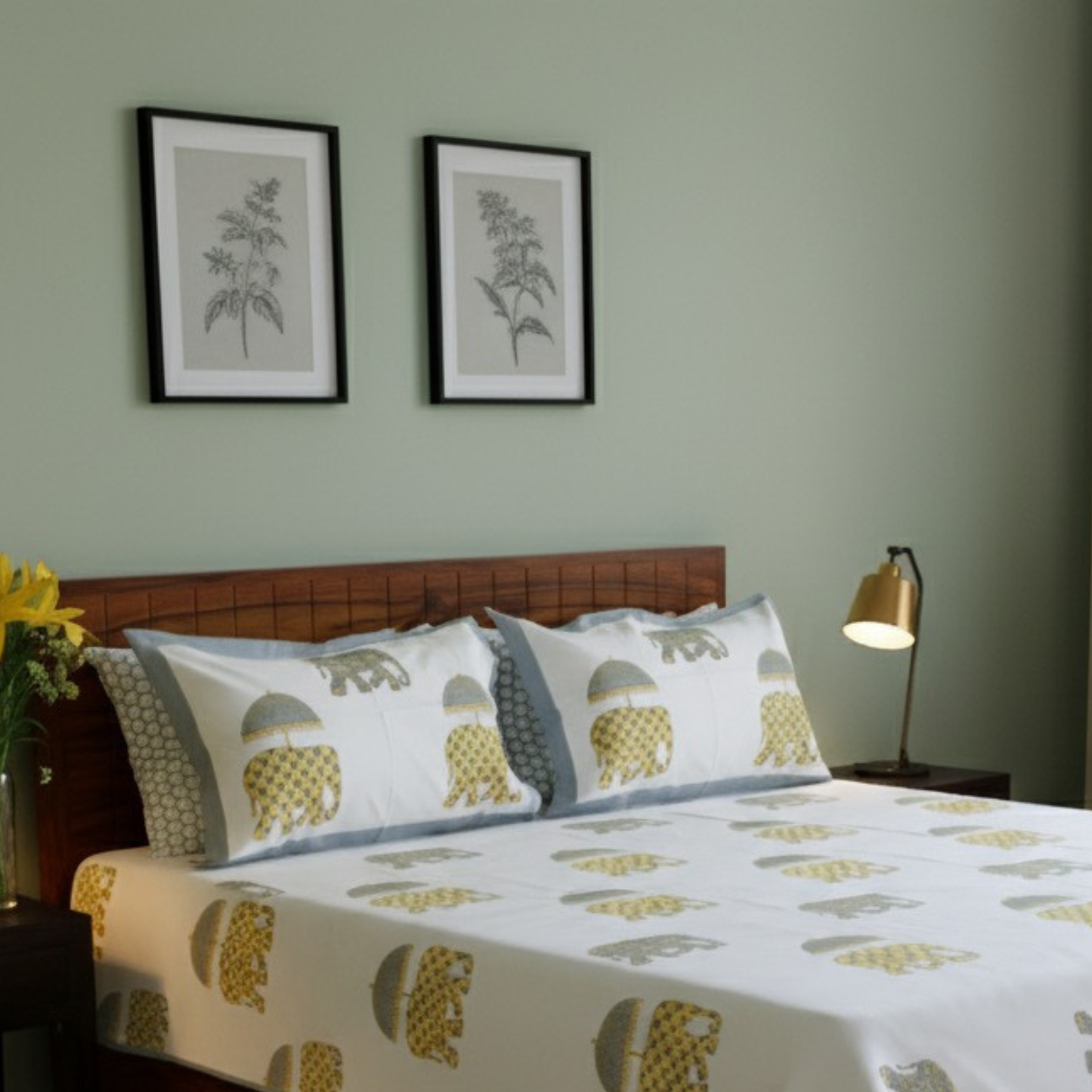 Kainaat Handblock Bedsheet