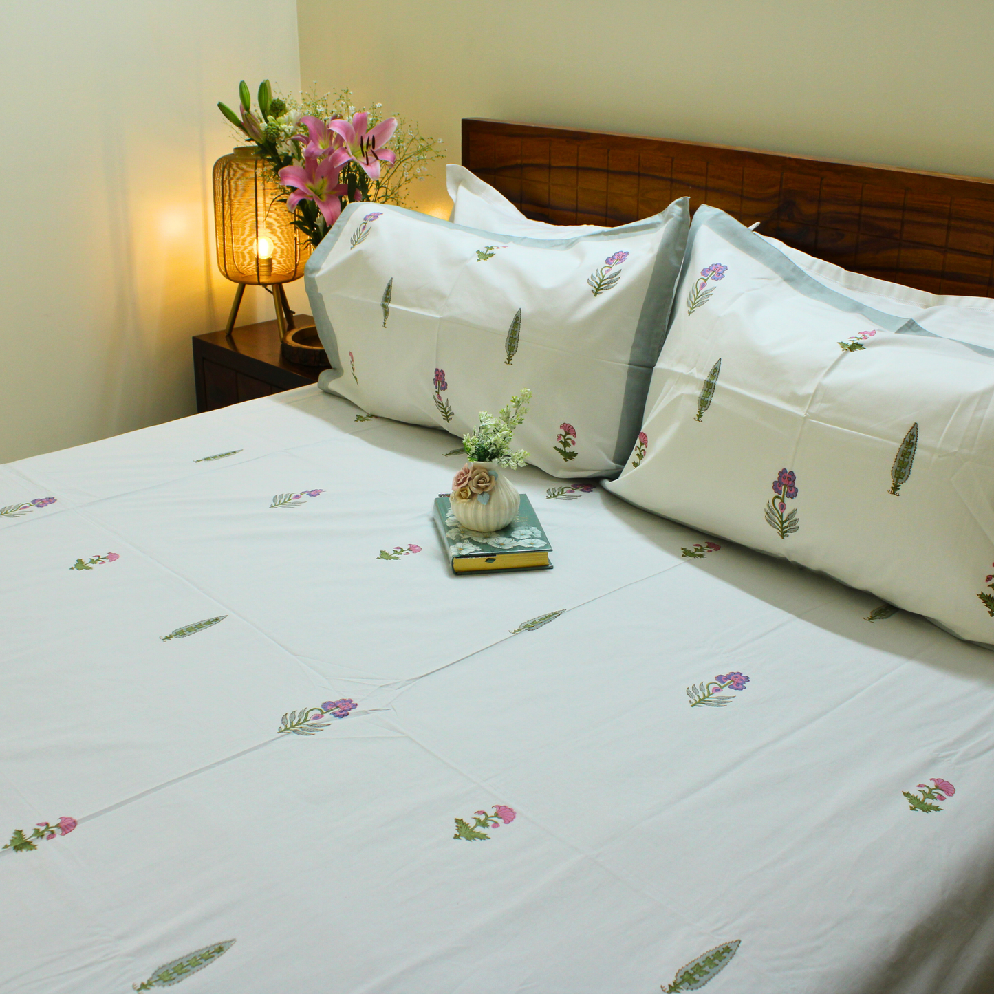 Colours Of The Garden: Bedsheet 0 Reviews