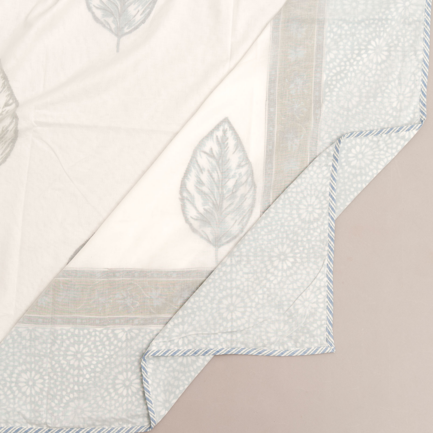 Floral Hues Muslin Dohar