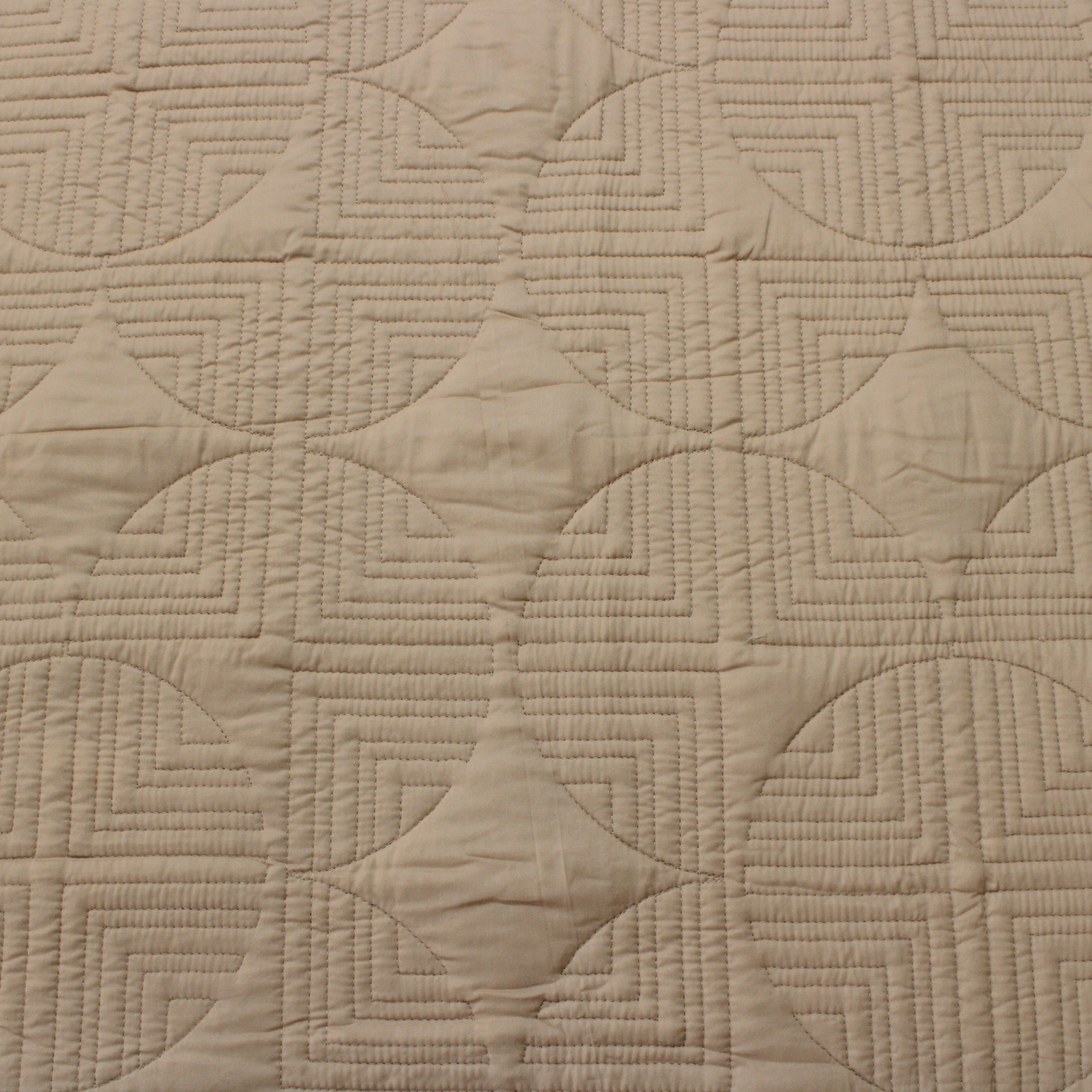 Serene Stitch Quilted Bedcover – Peach Mist