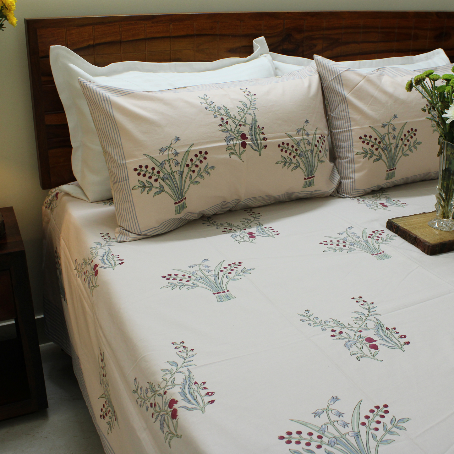 Colours Of The Garden: Handblock Bedsheet