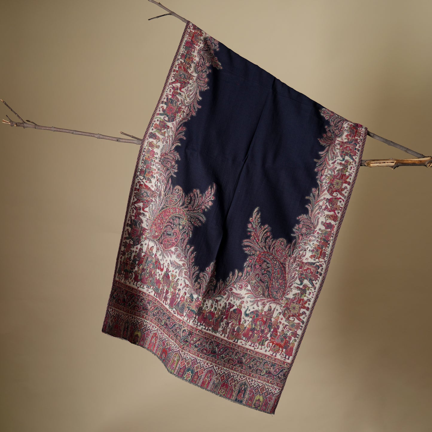 Handwork, Luxury, Gifting, Luxury gift packaging, Traditional , Shawls , Men & Women