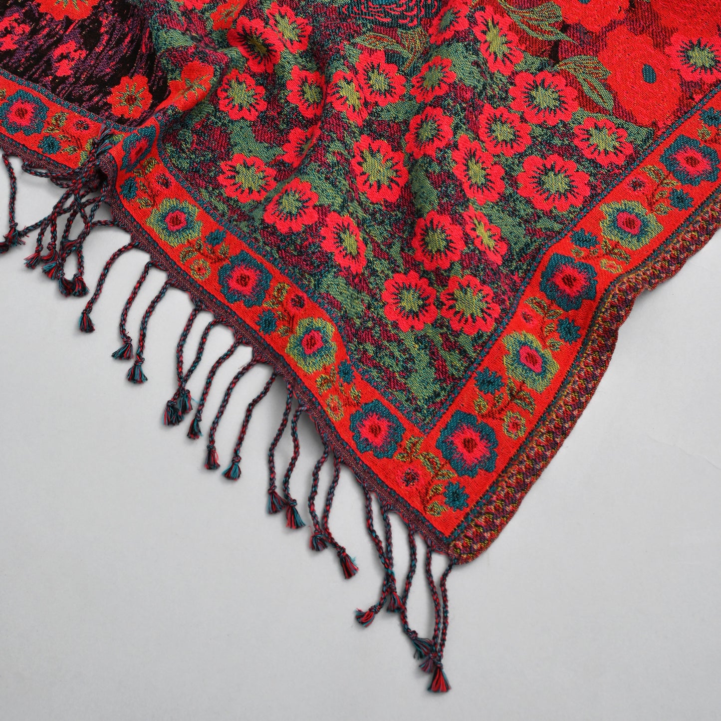 Valley Of Blooms Throw