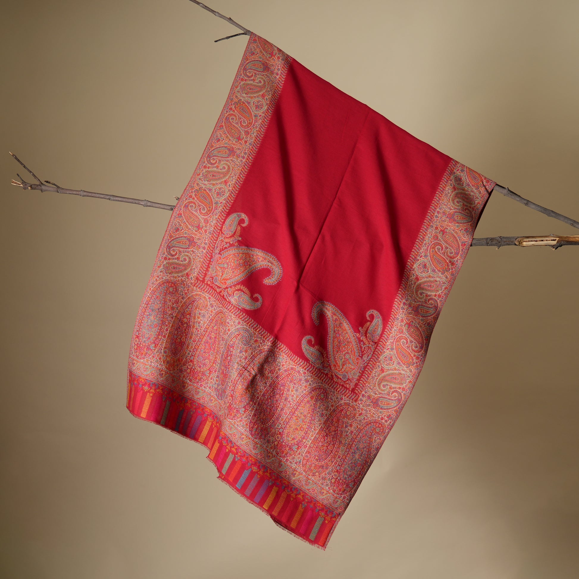 Handwork, Luxury, Gifting, Luxury gift packaging, Traditional , Shawls , Men & Women