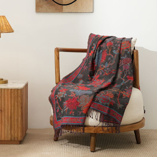 Noir Bloom Throw