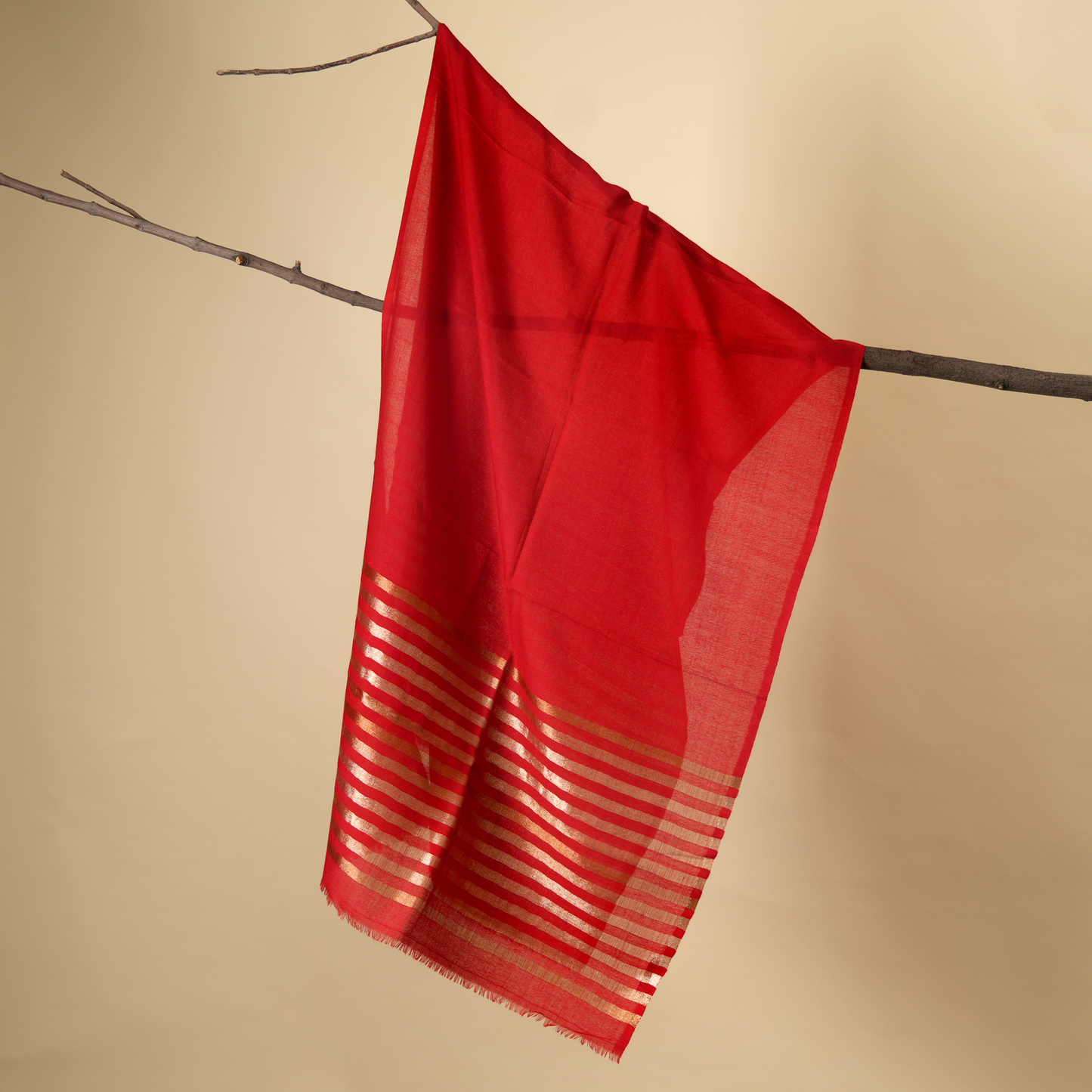 Winter Glow Wool Zari Stole-Red