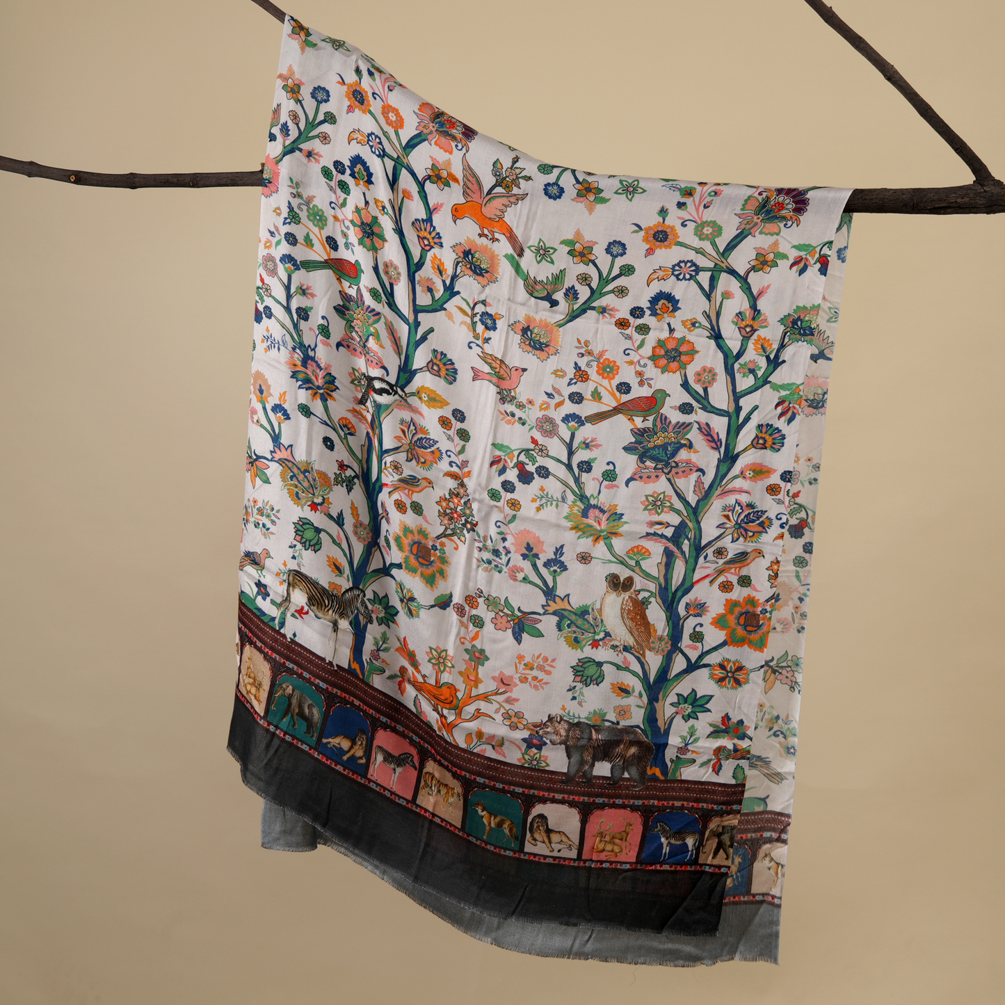 Tales Of The Wild-Bamboo Modal Stole (White)